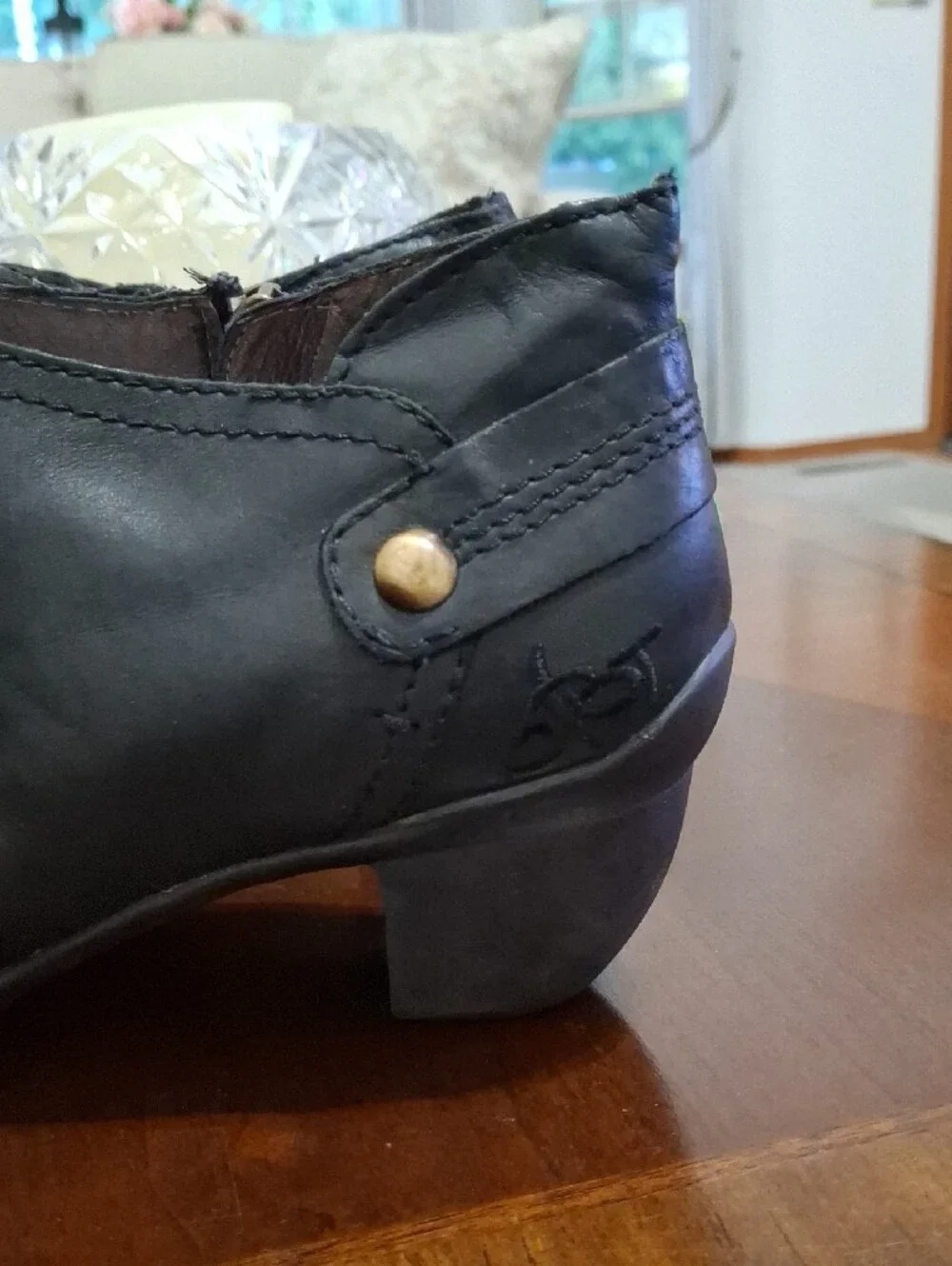 OTBT EL Dorado Leather Women’s Black Low Heel Ankle Boots with Buckle Size 8